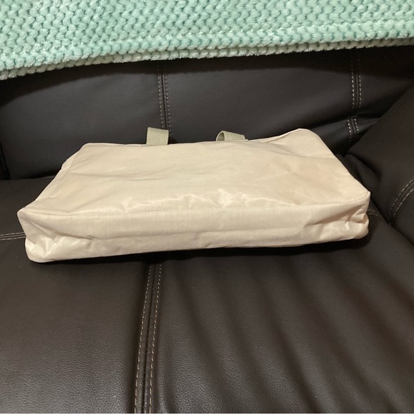 Beige Zippered Briefcase/Document Bag with Two Compartments. NWOT - Picture 3 of 9